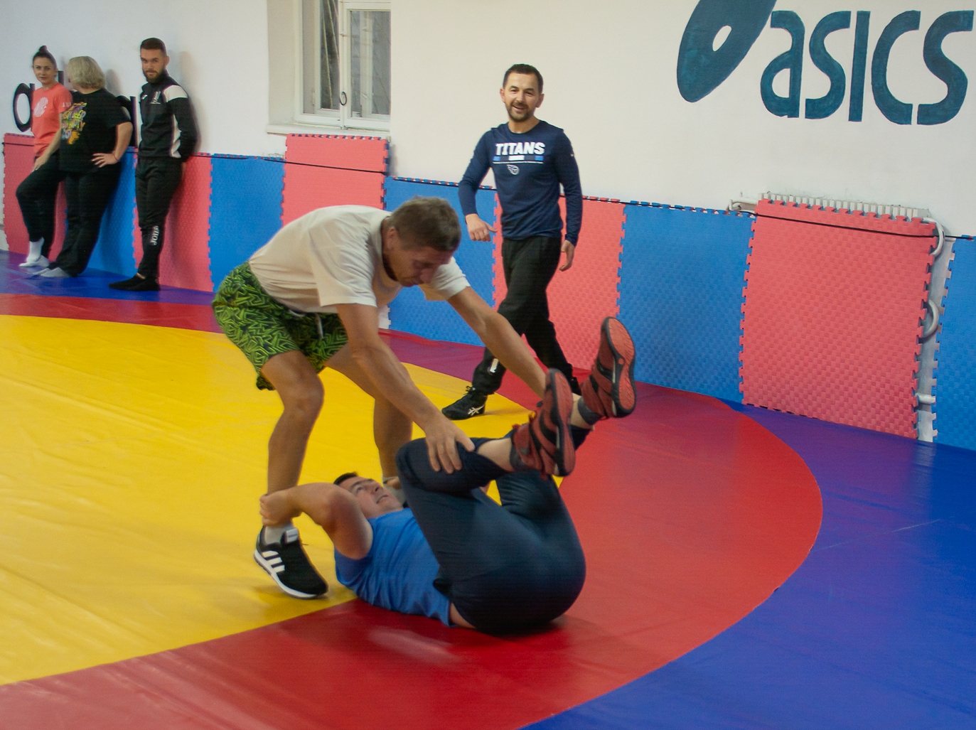 Виконання перекиду в парах